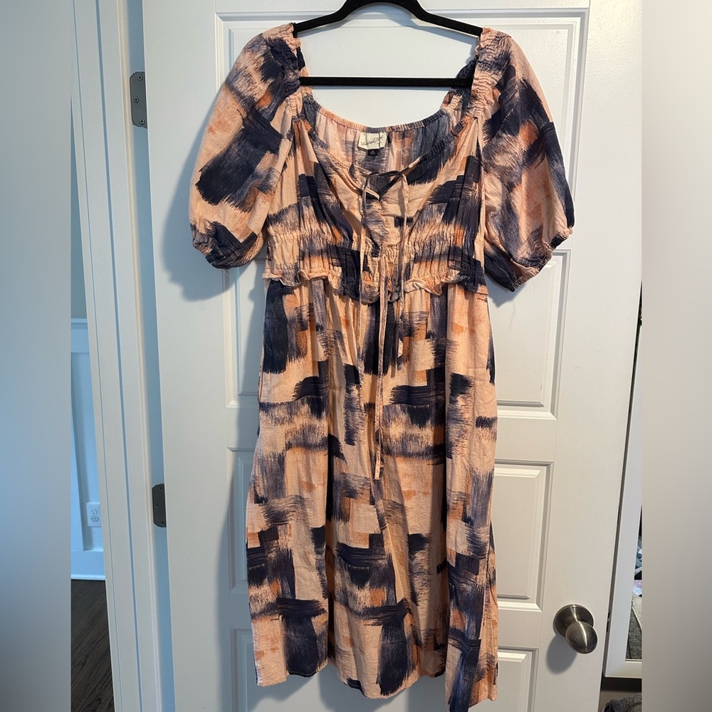 Women’s Puff Short Sleeve Dress